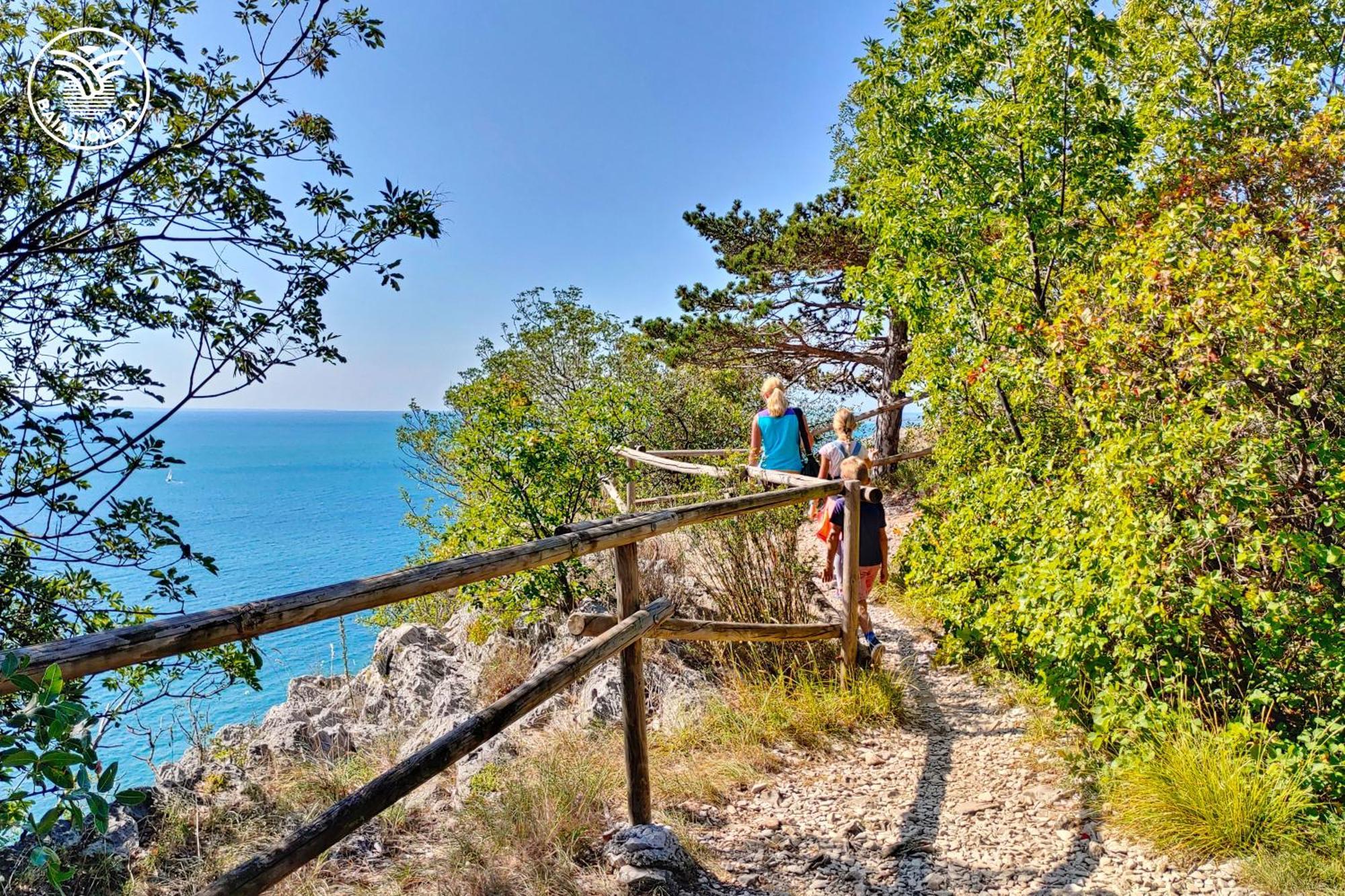 Camping Village Mare Pineta Sistiana Exterior photo